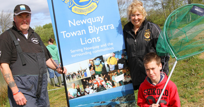 Lions make donation to Newquay Youth Angling Club