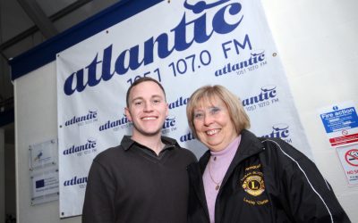 Lesley hits the radio waves!