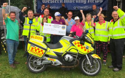 Newquay Towan Blystra Lions donate £1,000 to Cornwall Blood Bikes