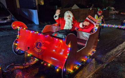 Santa Touring the Streets of Newquay Again