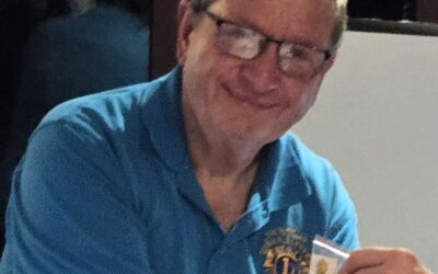 Towan Blystra Lion Phil Bunt Receives “Builders Key” Award